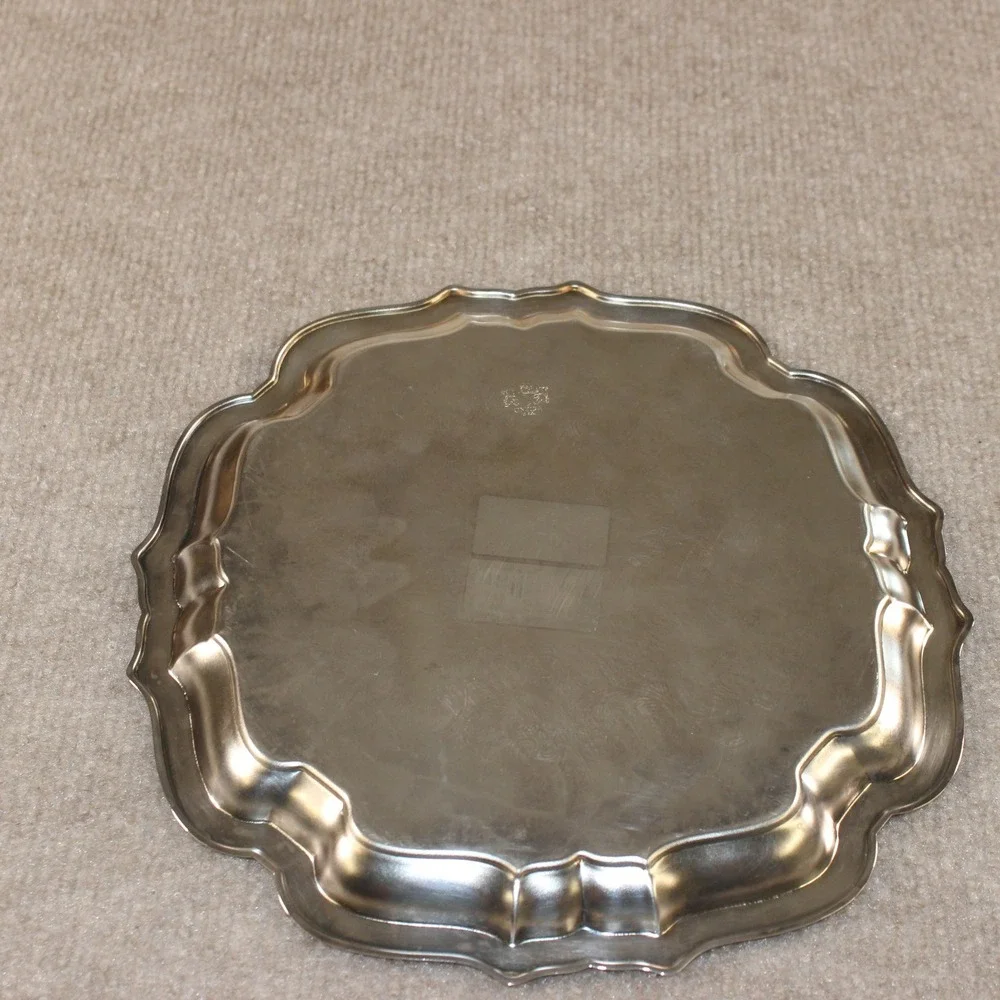Oneida USA Silverplate Scalloped Round Etched Floral Serving Tray 10 Inch